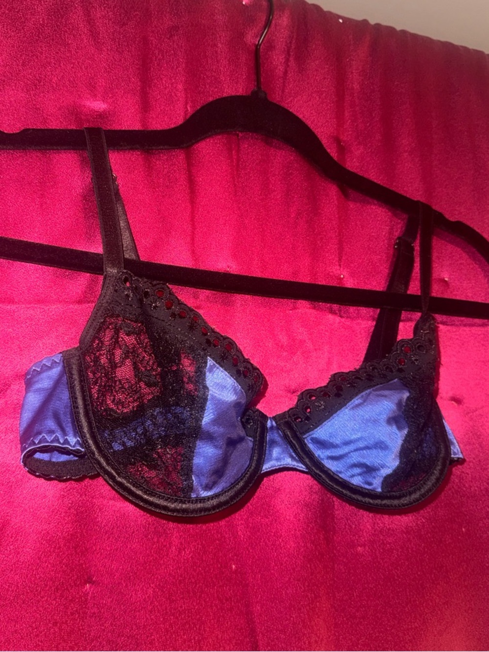 👑 SEXY SIZE S Blue Satin and Black Lace Underwire Bra with Adjustable Straps